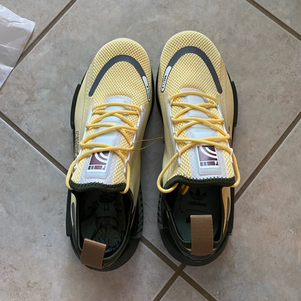 Men’s Adidas NMD_R1 x Star Wars Sneakers, NIB - Picture 8 of 14